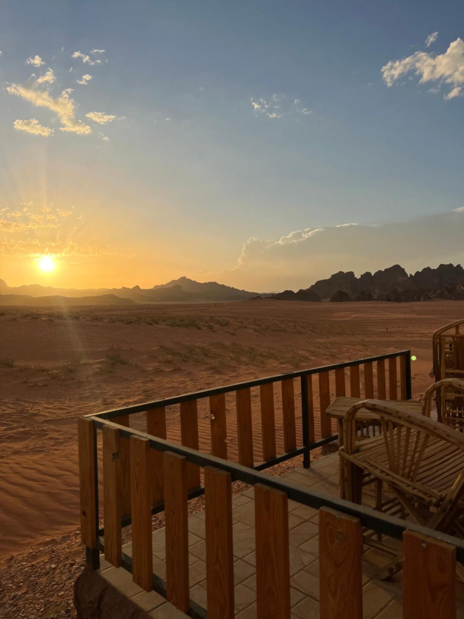 Bedouin Life Camp Hotel Wadi Rum Exterior photo